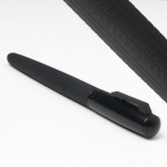 Hugo Boss Писалка Pure Tire, черна Hugo Boss Писалка Pure Tire, черна
