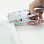 Rapesco Телбод Porpoise One, тип клещи, с включени 1000 телчета 24/8 mm Rapesco Телбод Porpoise One, тип клещи, с включени 1000 телчета 24/8 mm